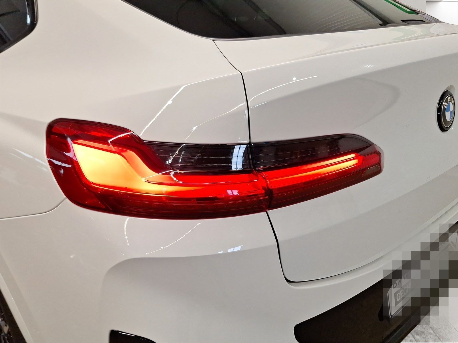 BMW X4 xDrive20d M Sport Navi AHK Kamera HiFi LED foto 10