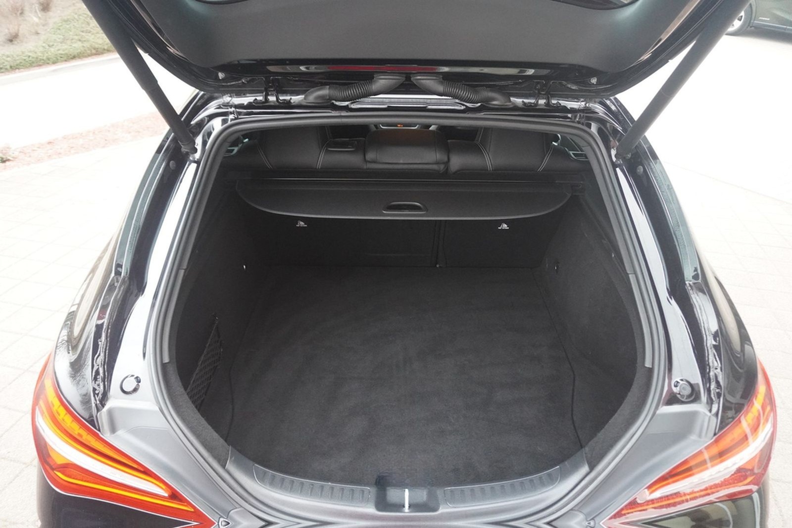 Mercedes-Benz CLA 220 SB AMG Line 4Matic LED Navi Totwinkel foto 32