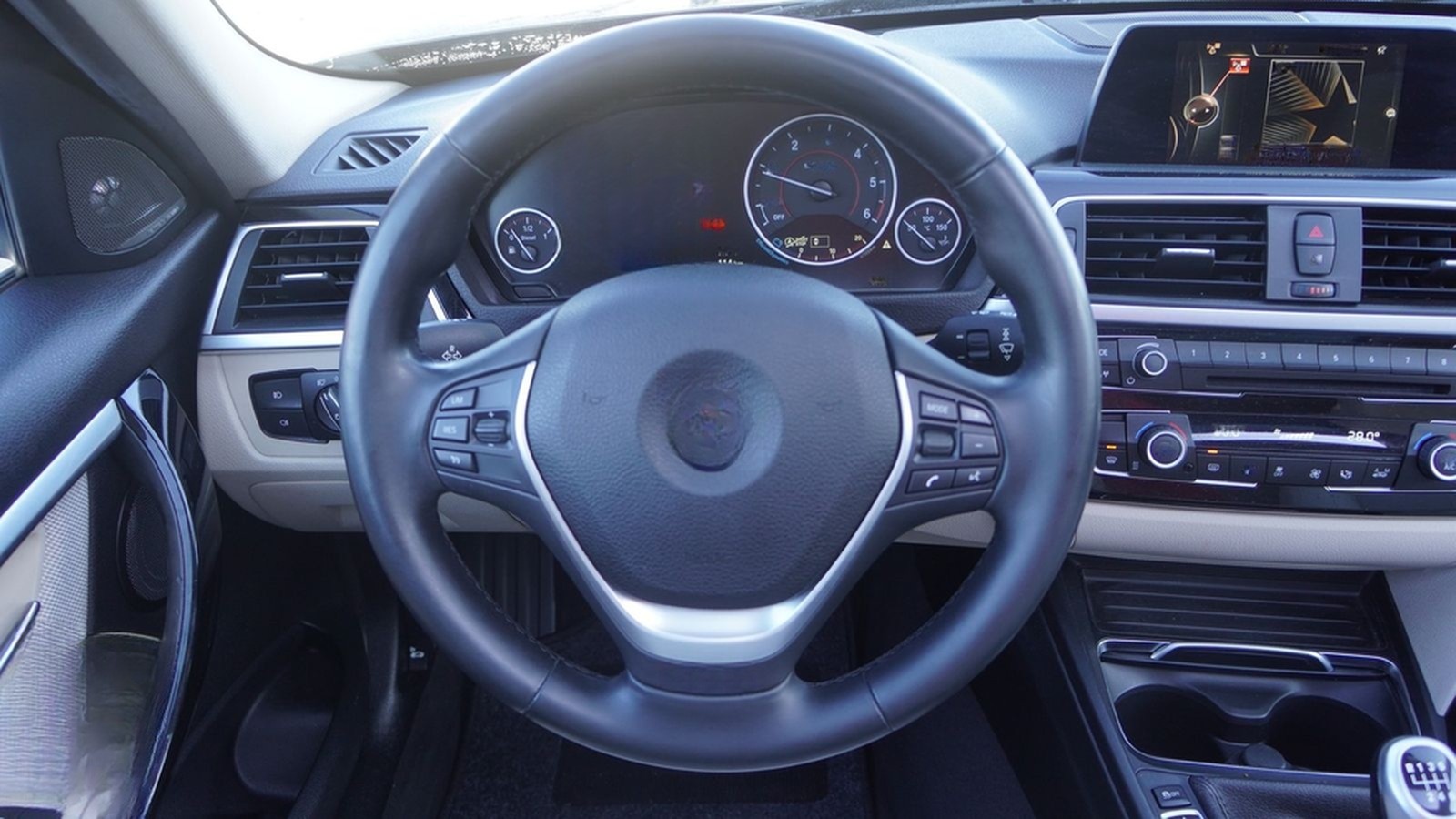 BMW 318d Touring Sport Line LED Panorama Head-Up AHK foto 19