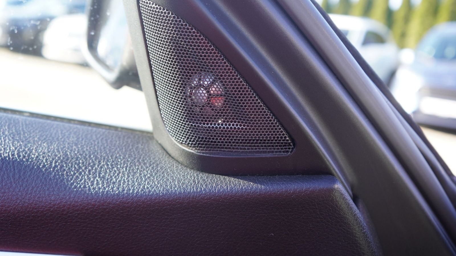BMW 318d Touring Sport Line LED Panorama Head-Up AHK foto 34