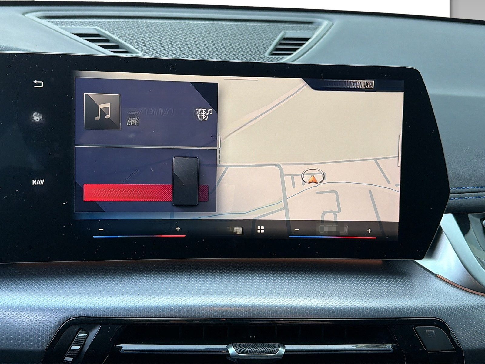 BMW X1 M35i xDrive M Sport PRO Pano 20'" HUD adapt.  foto 8