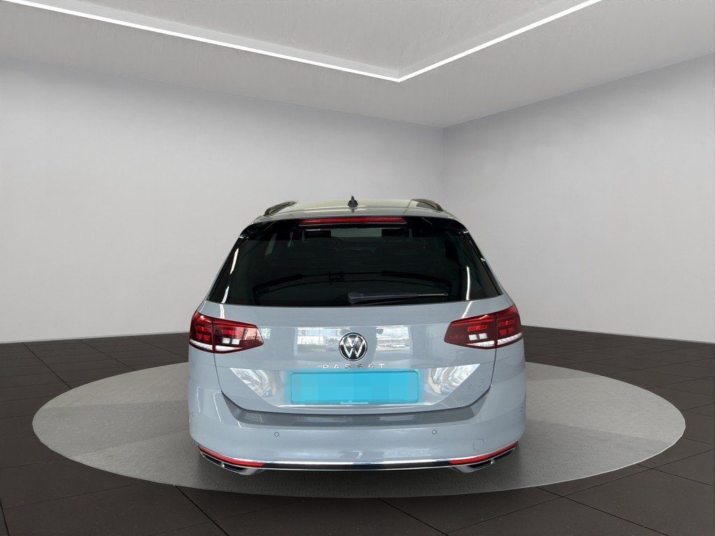 Volkswagen Passat Variant 2.0 TDI DSG Business ACC Navi AHK foto 5