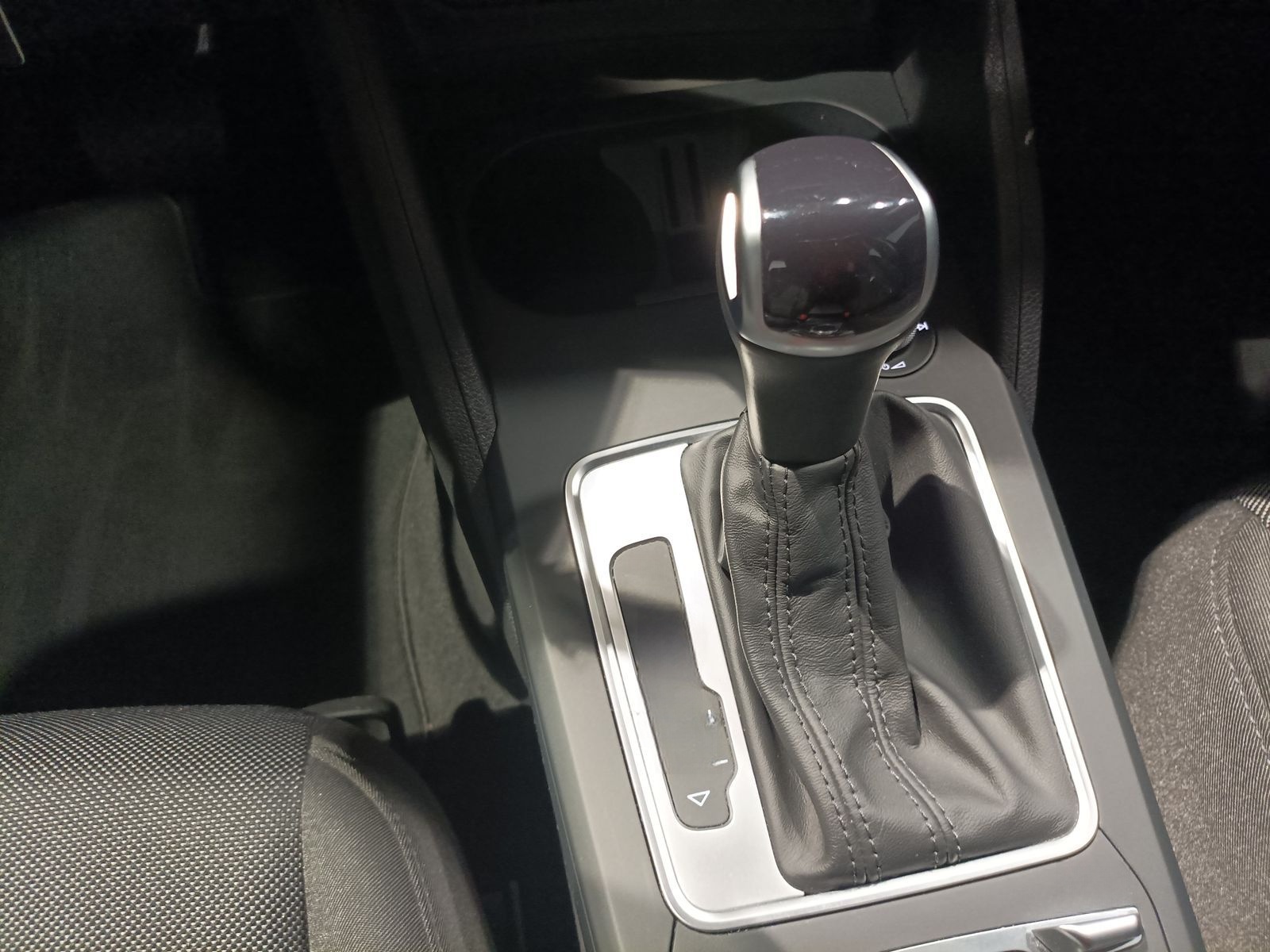 Audi Q2 35 1.5 TFSI advanced Navi|ParkPilot|Sitzheiz. foto 12