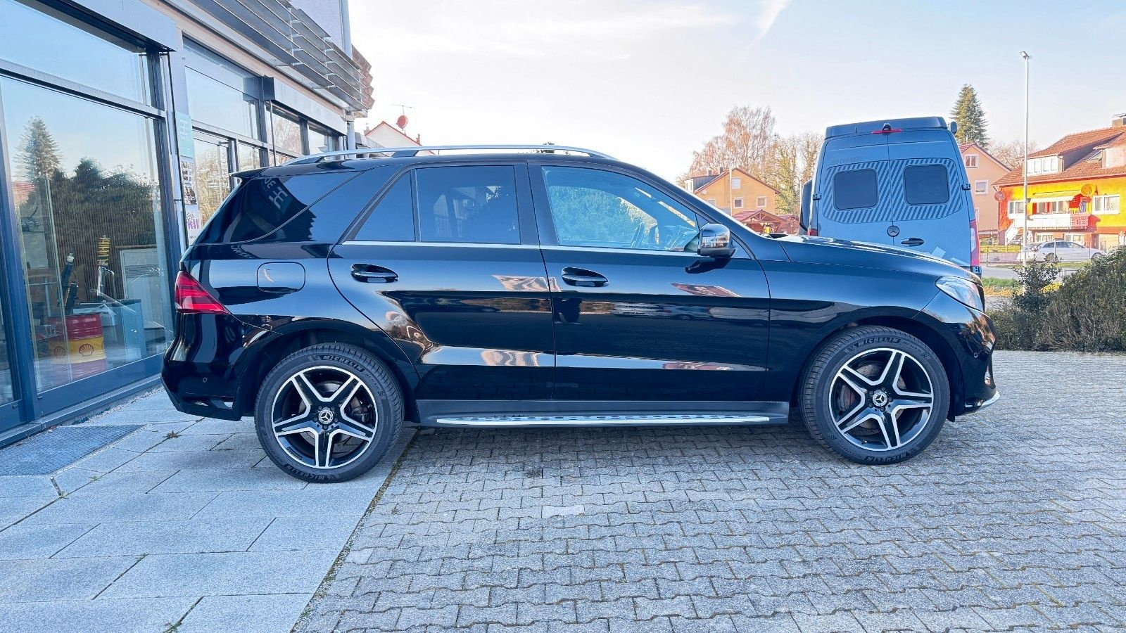 Mercedes-Benz GLE 350 AMG l AHK l Distro l 8-Fach l 360 Kamera foto 3