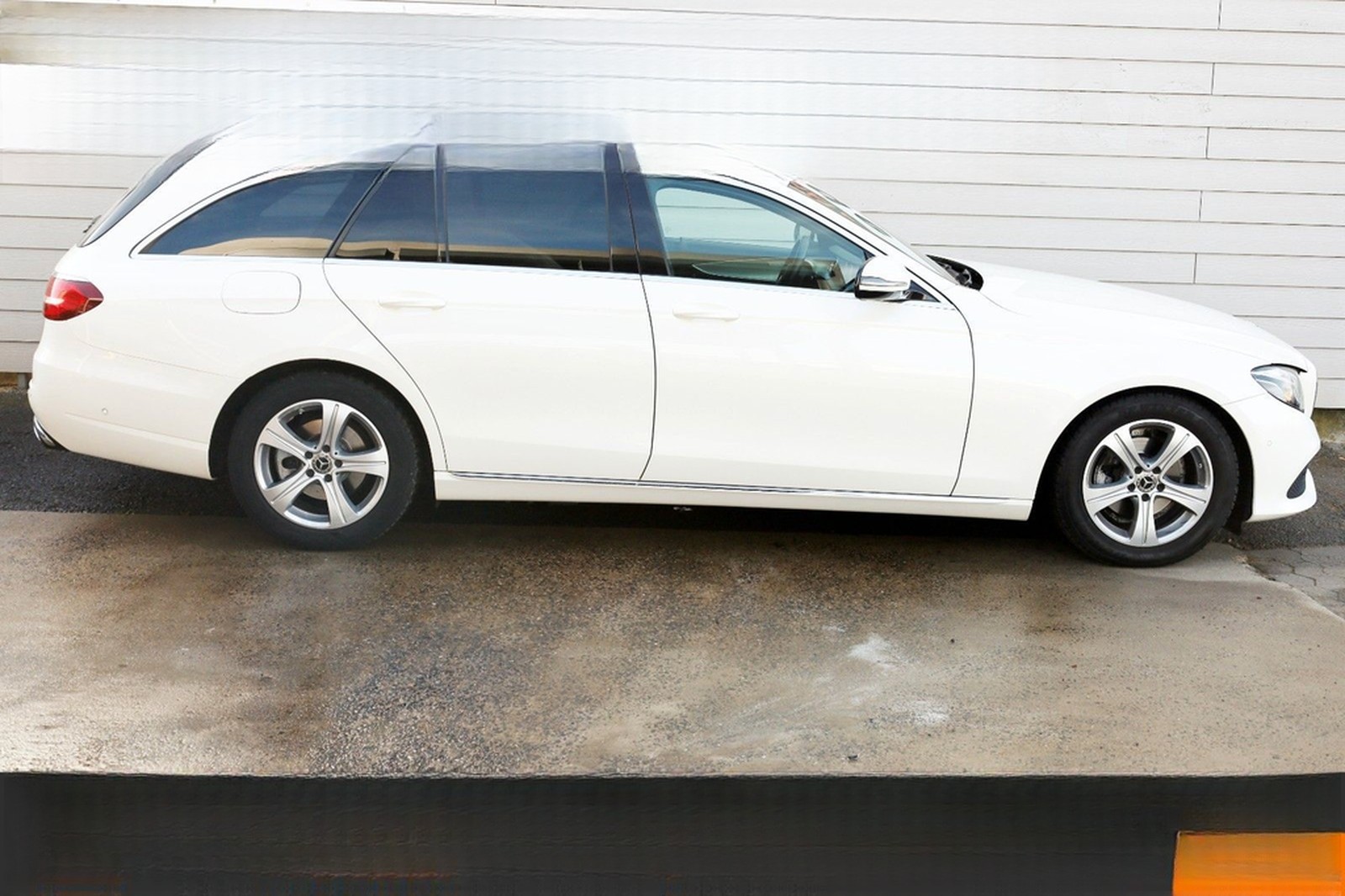 Mercedes-Benz E 220d T T.Leder,Navi,LED,SD,Kamera,SH,PDC,SR+WR foto 15