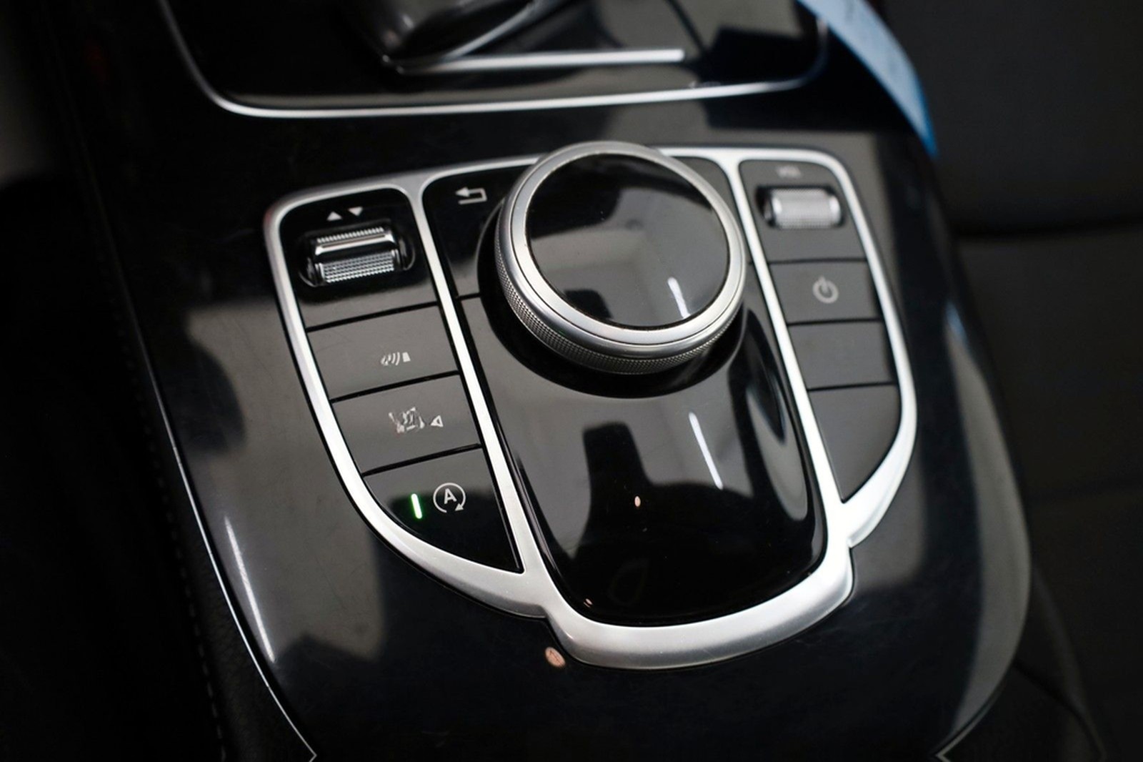 Mercedes-Benz E 220d T T.Leder,Navi,LED,SD,Kamera,SH,PDC,SR+WR foto 19