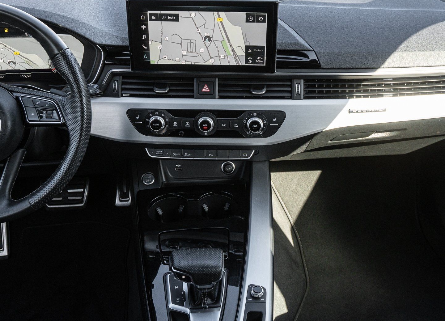 Audi A4 Avant S line 45 TFSI quattro 195(265) S troni foto 12