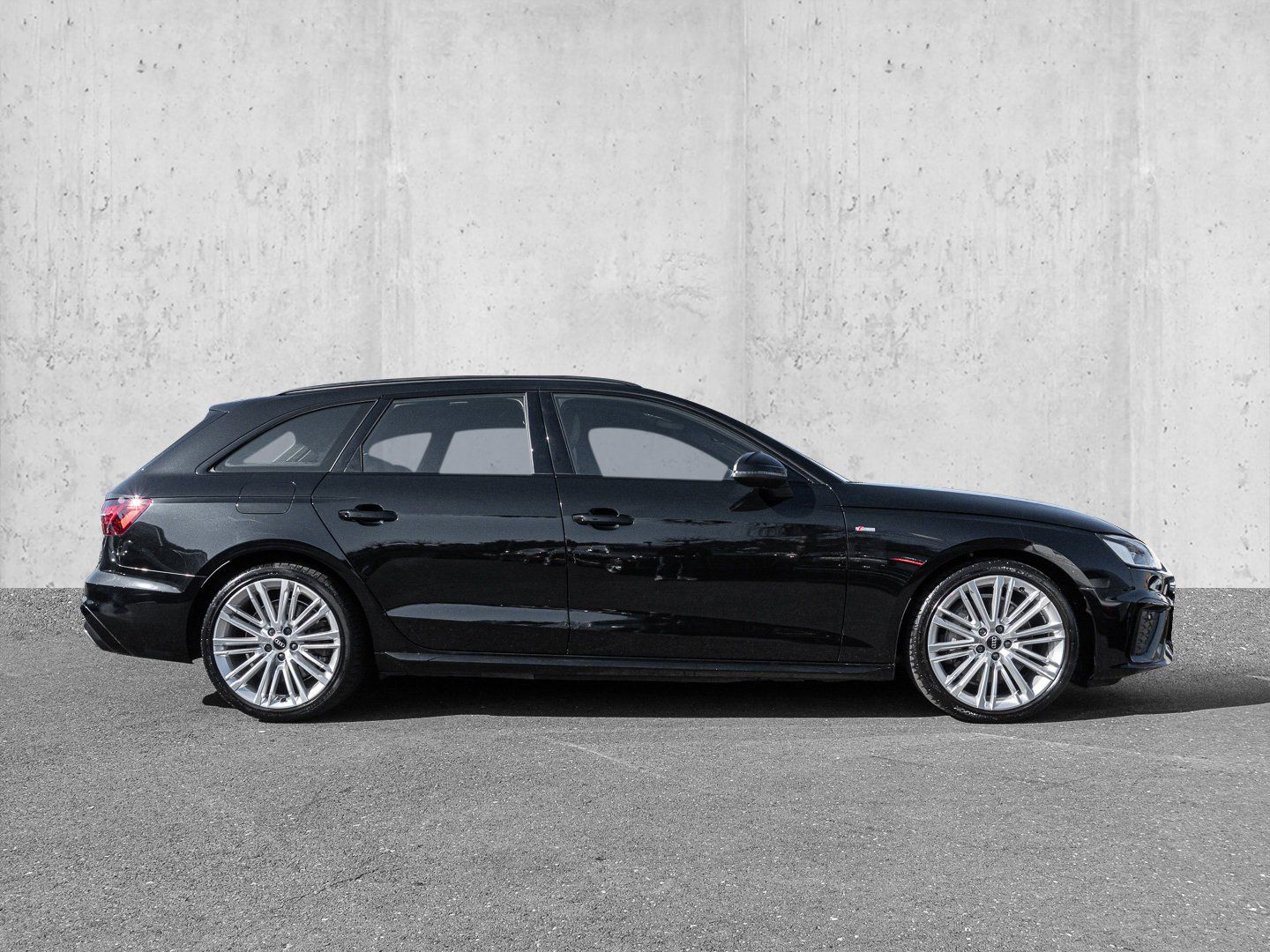 Audi A4 Avant S line 45 TFSI quattro 195(265) S troni foto 5