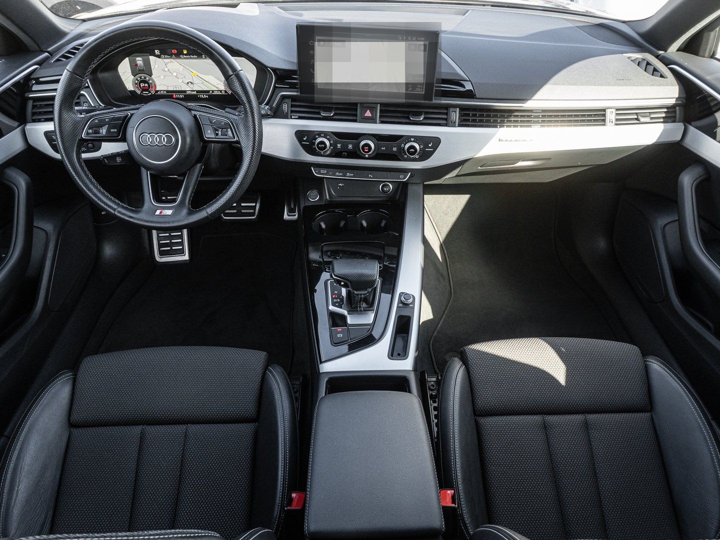 Audi A4 Avant S line 45 TFSI quattro 195(265) S troni foto 10