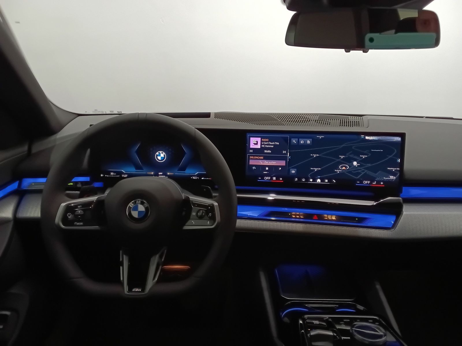 BMW 540d xDrive MSport HUD Pano Harman Kardon AHK foto 15