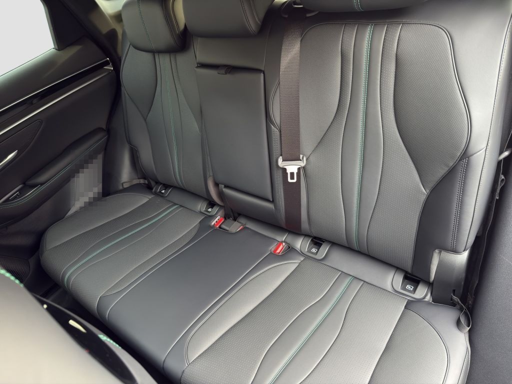 BYD SEAL U DM-i Boost foto 11