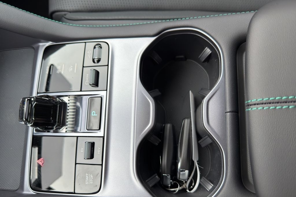 BYD SEAL U DM-i Boost foto 18