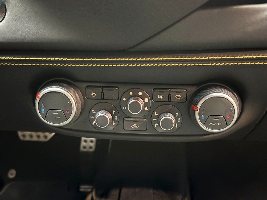 Ferrari 488 GTB Coupé DCT/LIFT/FERRARI GARANTIE BIS 27 foto 21