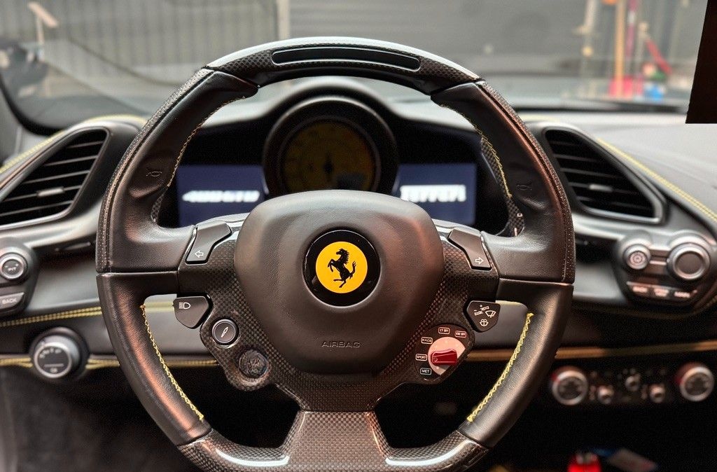 Ferrari 488 GTB Coupé DCT/LIFT/FERRARI GARANTIE BIS 27 foto 24