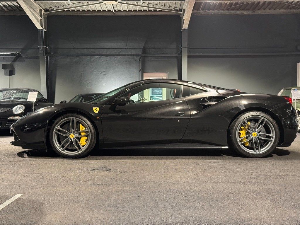 Ferrari 488 GTB Coupé DCT/LIFT/FERRARI GARANTIE BIS 27 foto 4