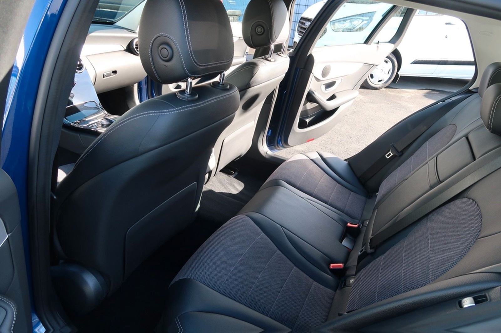 Mercedes-Benz C 250 T CGI # Stand Heizung # AHK # 113 tkm foto 11