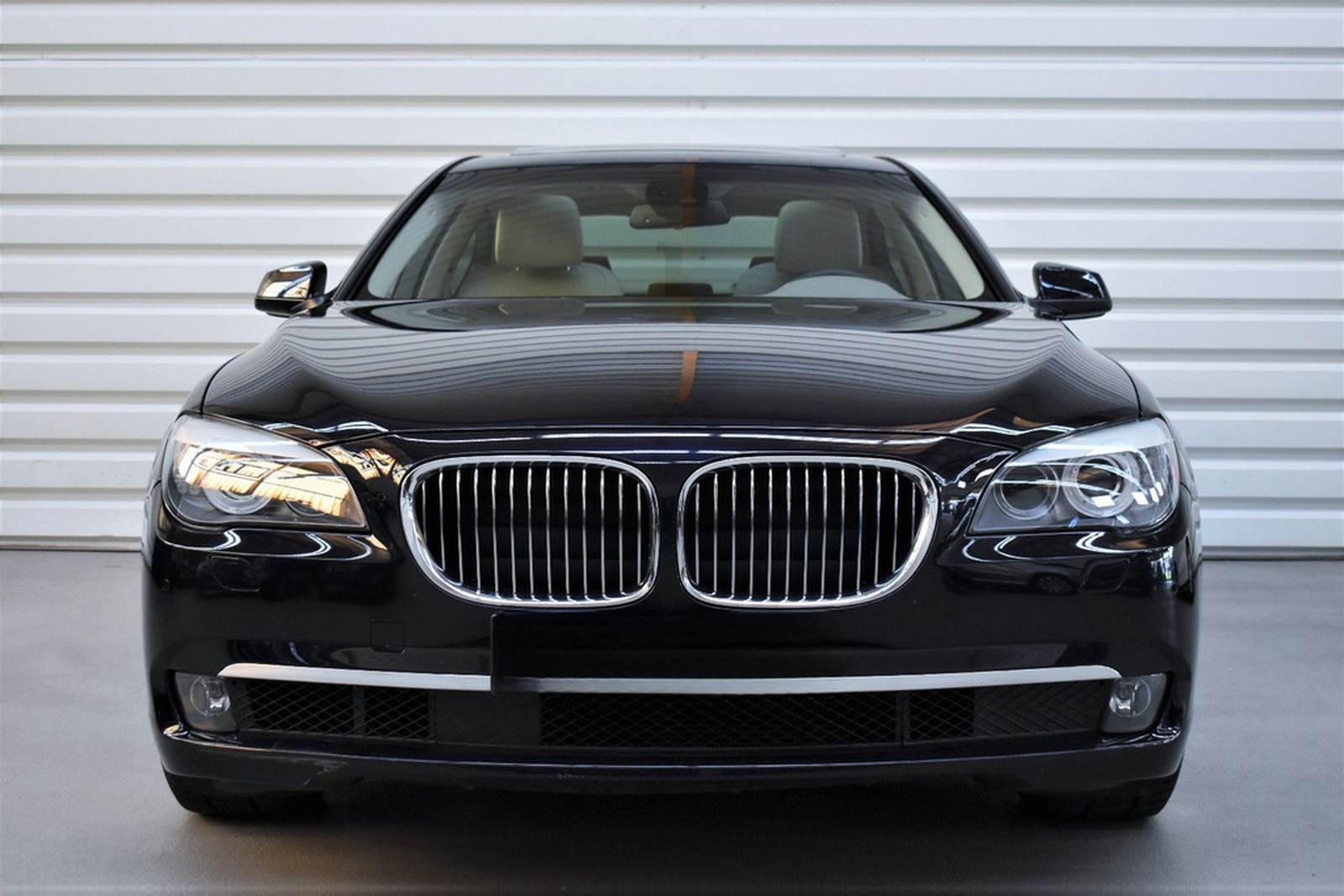 BMW 740d xDrive+1.Hand+Bi-Xenon+Kamera+Memory+AHK foto 5