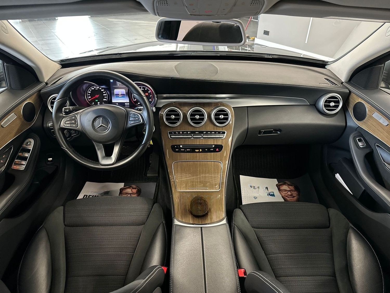 Mercedes-Benz C 200  CGI Exclusive *LED*AHK*TEMP*NAVI* foto 11