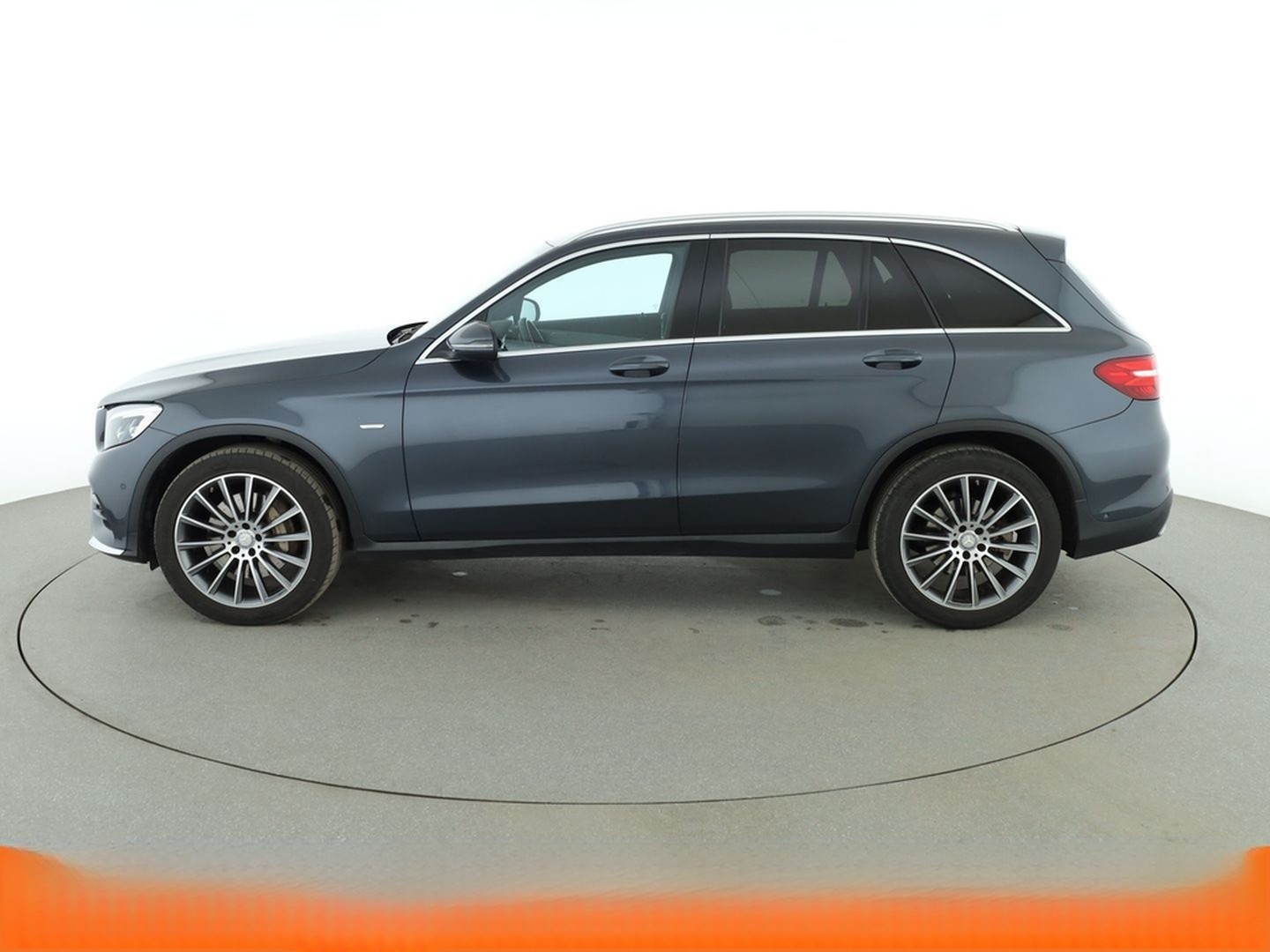 Mercedes-Benz GLC 250 4Matic AMG Line Aut. *DESIGNO*LED*ACC* foto 3