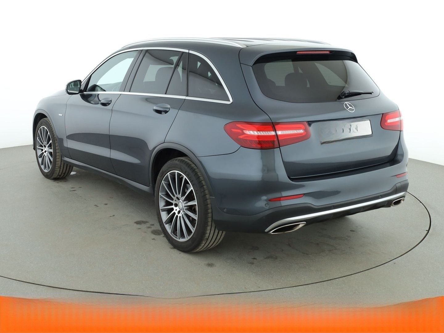 Mercedes-Benz GLC 250 4Matic AMG Line Aut. *DESIGNO*LED*ACC* foto 4