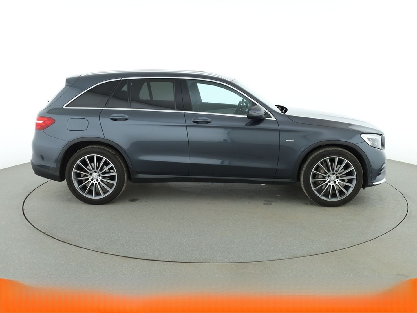 Mercedes-Benz GLC 250 4Matic AMG Line Aut. *DESIGNO*LED*ACC* foto 7