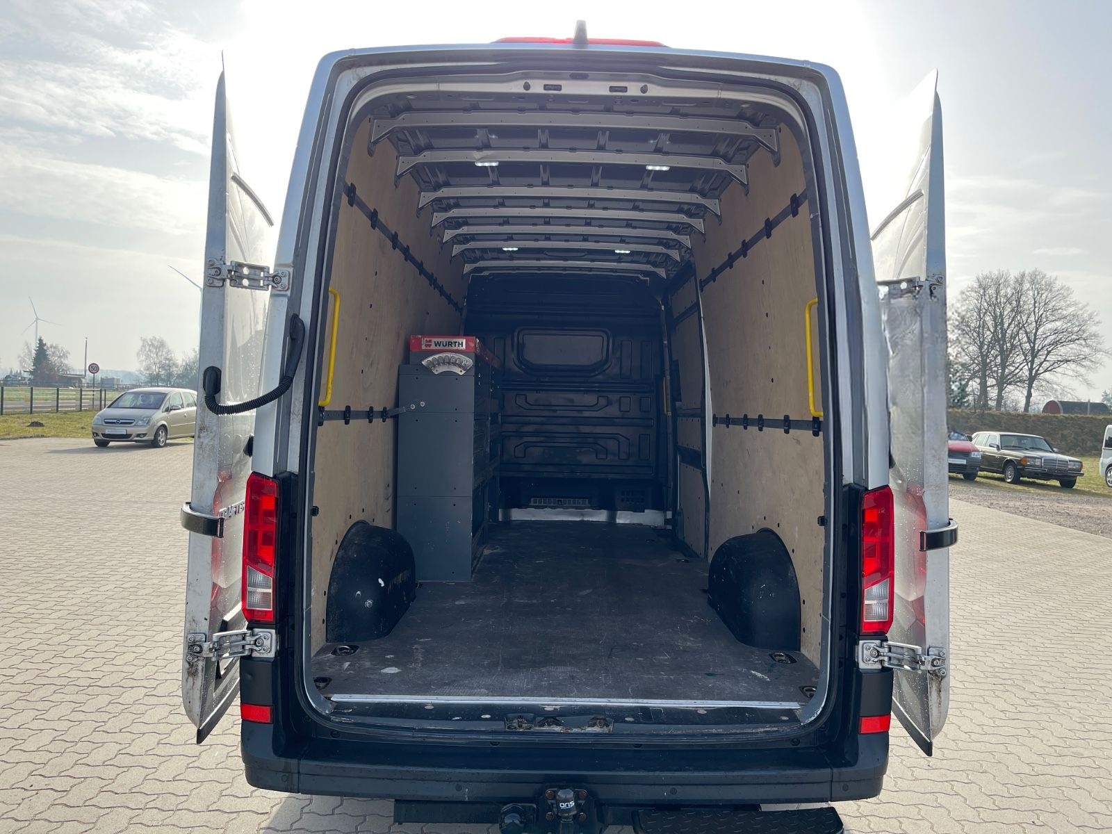 Volkswagen Crafter Kasten Kasten 35 extralang Hochdach FWD foto 14