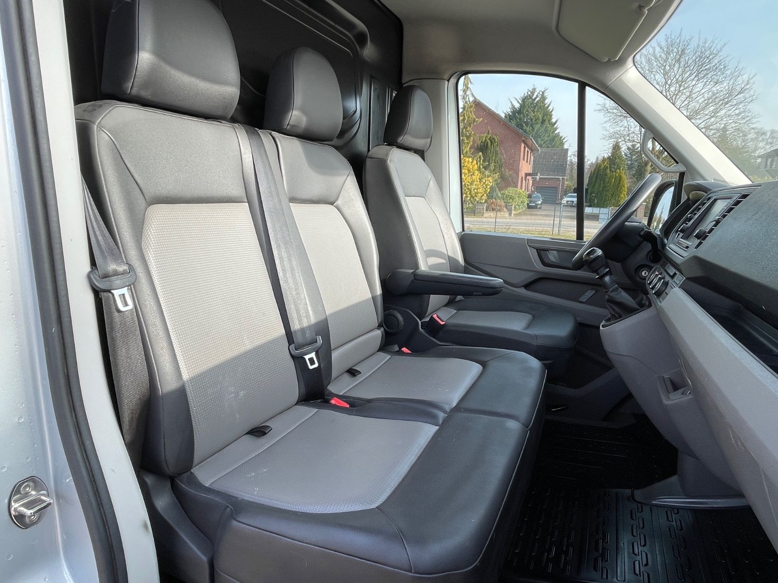 Volkswagen Crafter Kasten Kasten 35 extralang Hochdach FWD foto 20