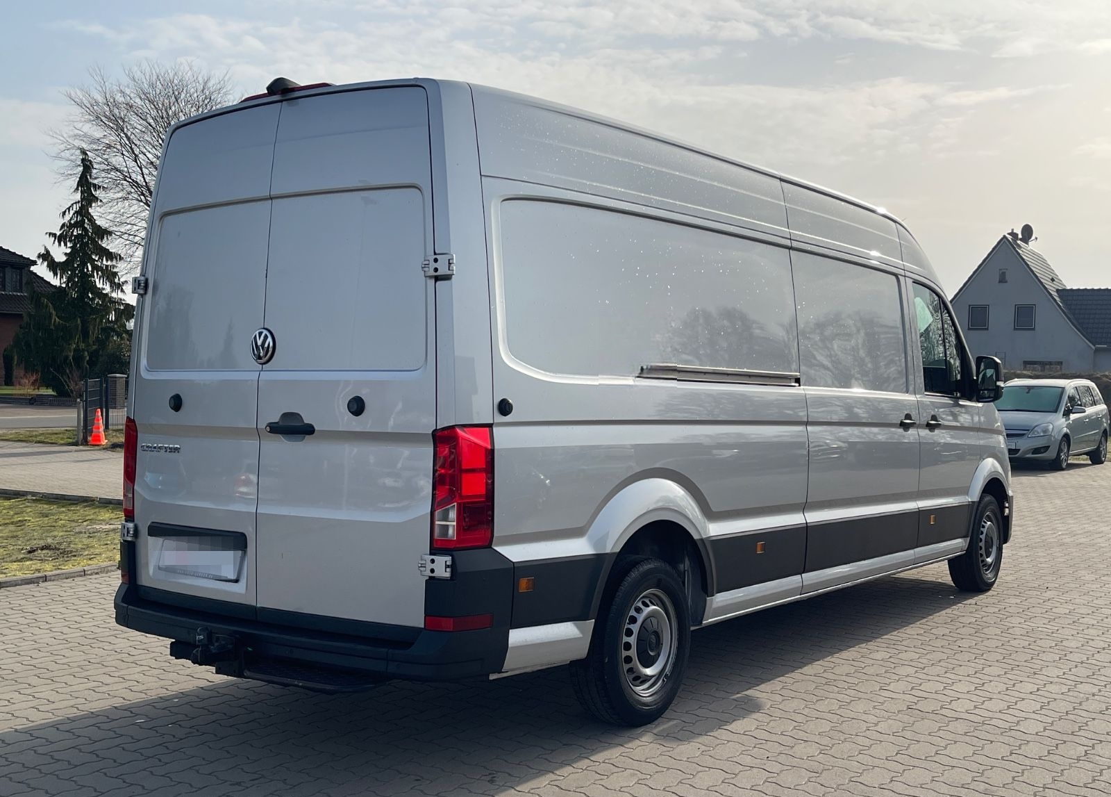 Volkswagen Crafter Kasten Kasten 35 extralang Hochdach FWD foto 6