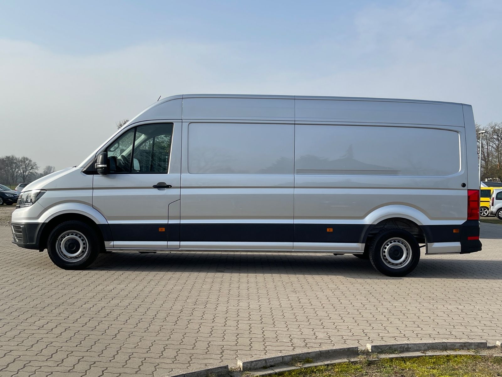 Volkswagen Crafter Kasten Kasten 35 extralang Hochdach FWD foto 9