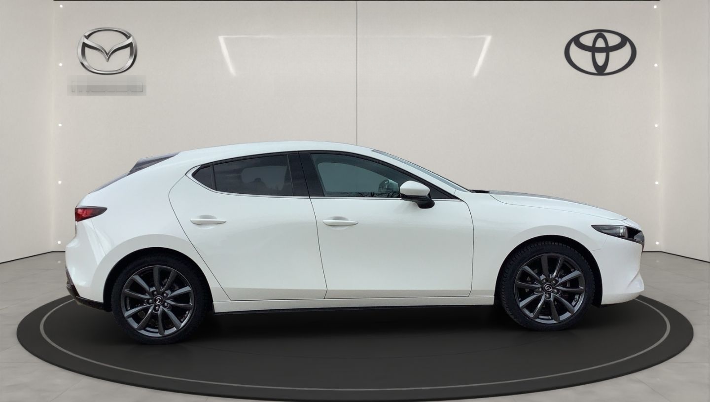 Mazda 3 SKY-G EXCLUSIVE+DESIGN-P+DRI+ASS-P+SOUND-P+GJ- foto 6