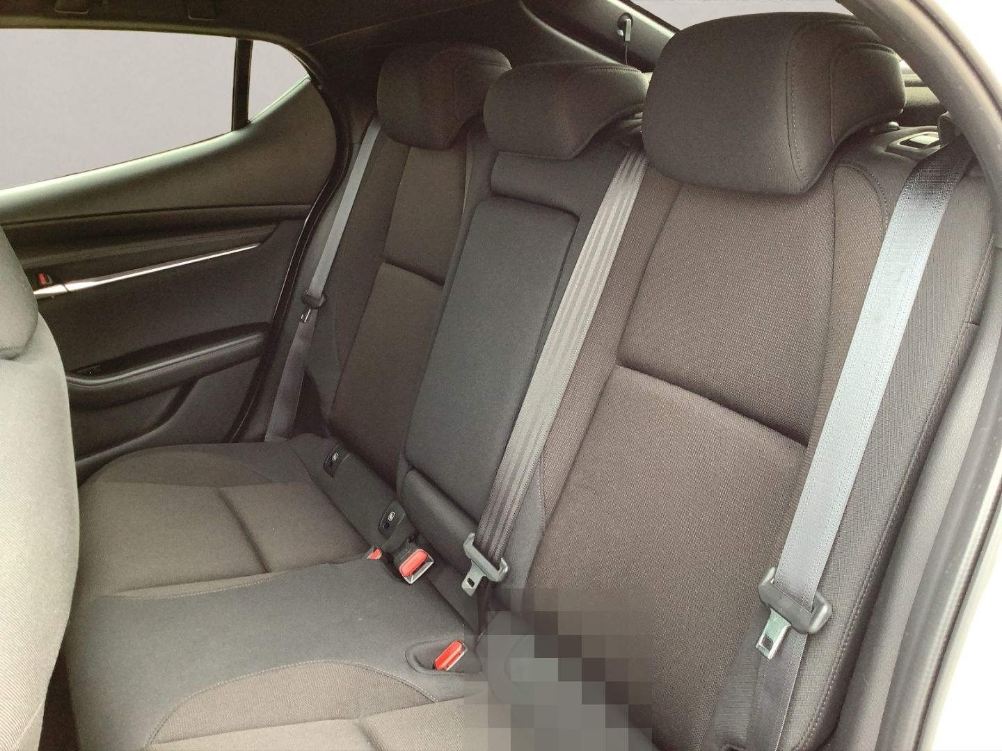 Mazda 3 SKY-G EXCLUSIVE+DESIGN-P+DRI+ASS-P+SOUND-P+GJ- foto 10