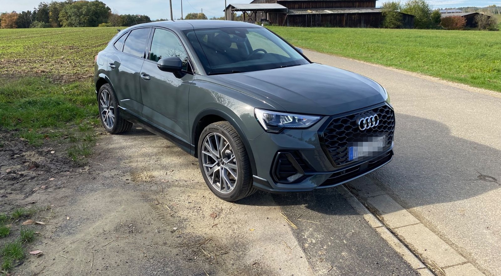 Audi Q3 45 TFSI e S tronic AHK, 20Zoll, Garantie foto 3