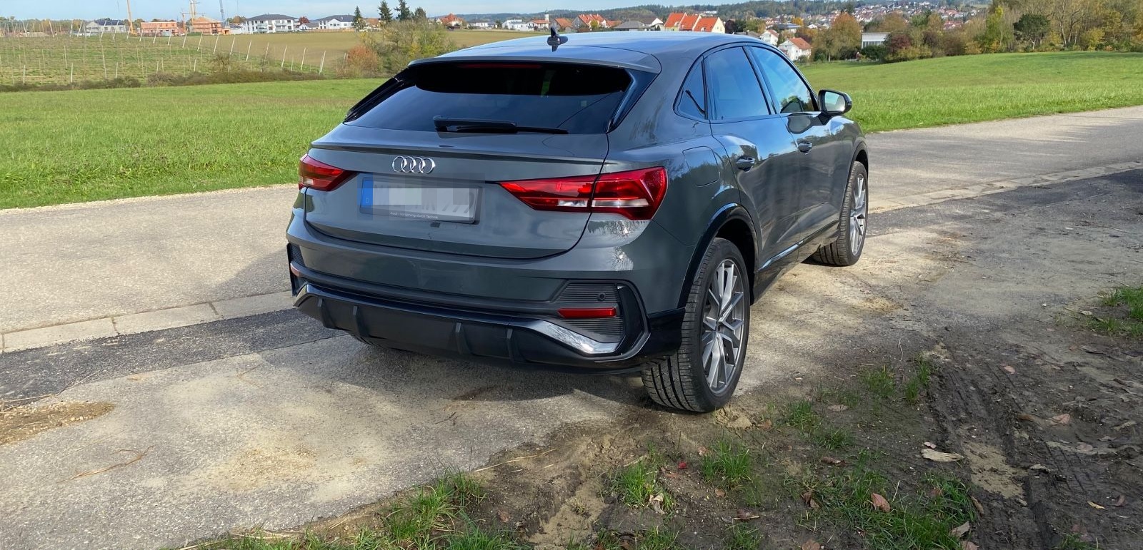 Audi Q3 45 TFSI e S tronic AHK, 20Zoll, Garantie foto 7