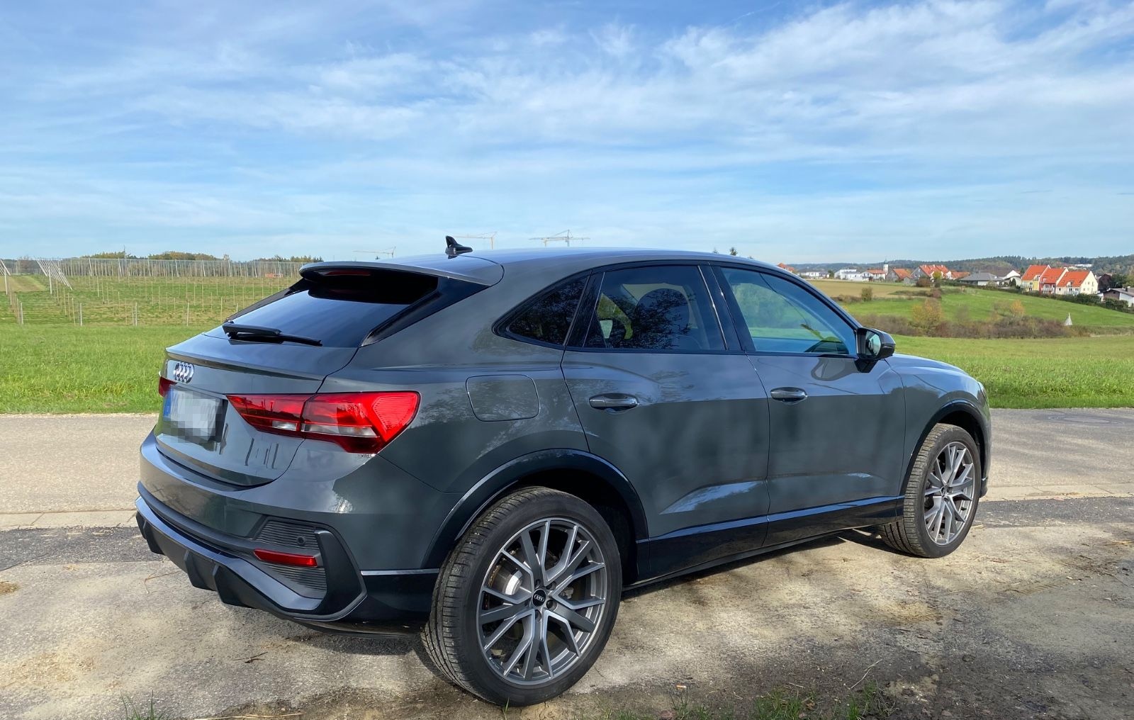 Audi Q3 45 TFSI e S tronic AHK, 20Zoll, Garantie foto 8