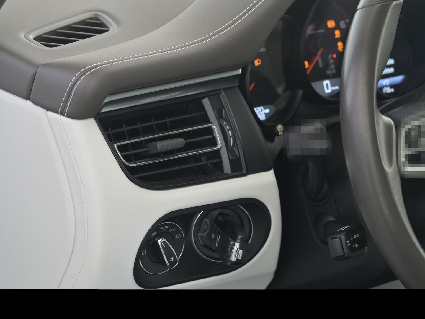 Porsche Macan Luftfederung Sportabgas Rückfahrkamera foto 12