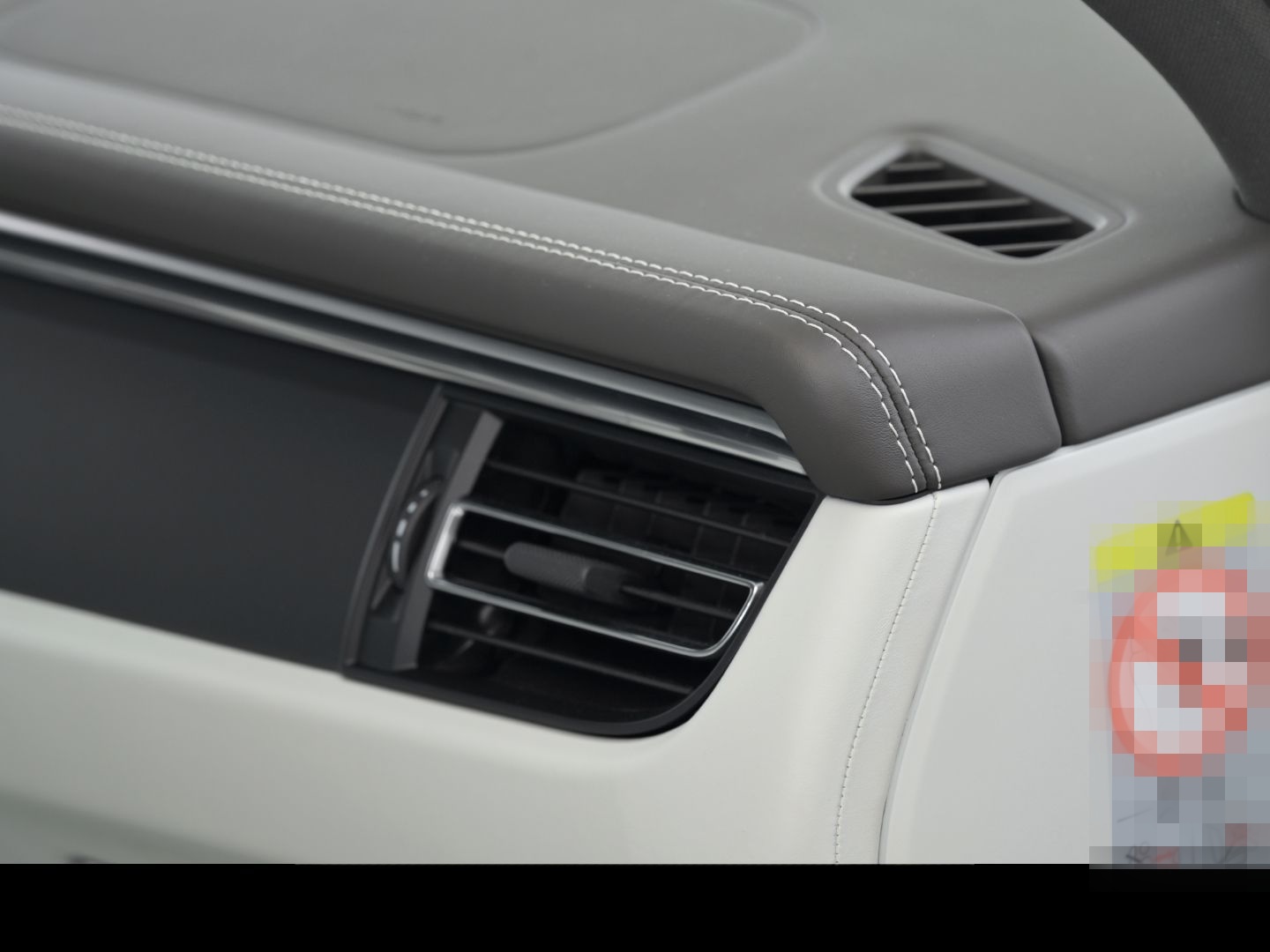 Porsche Macan Luftfederung Sportabgas Rückfahrkamera foto 24