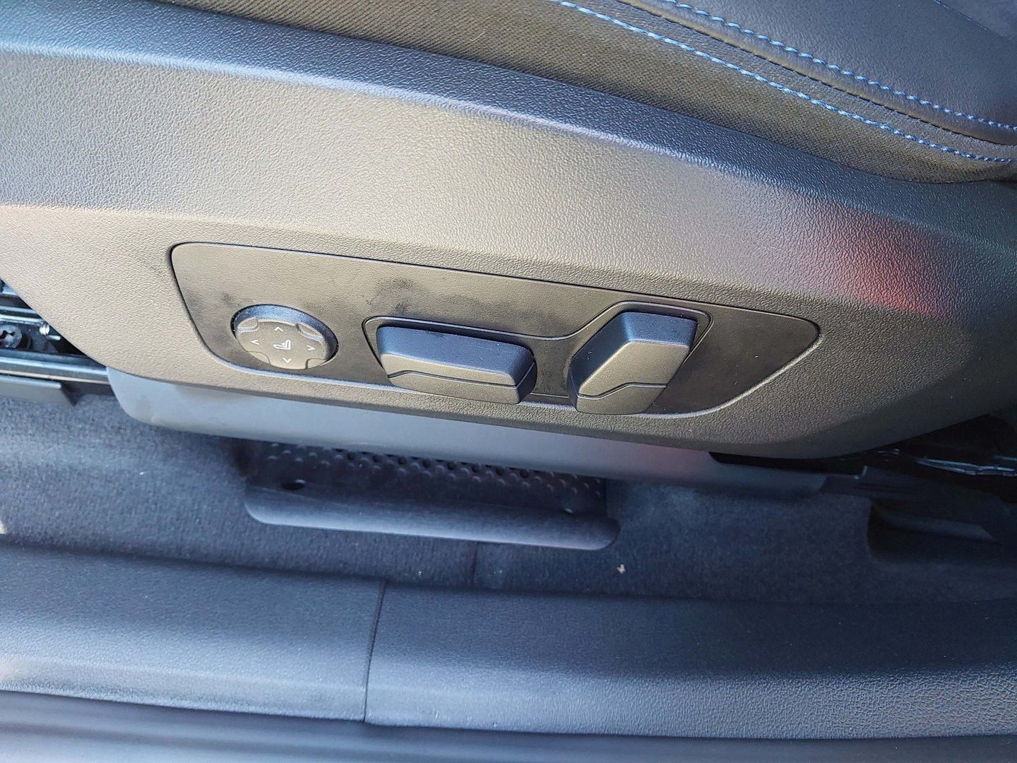 BMW 218i Active Tourer M Sport ACC AHK SHZ H/K LED foto 7