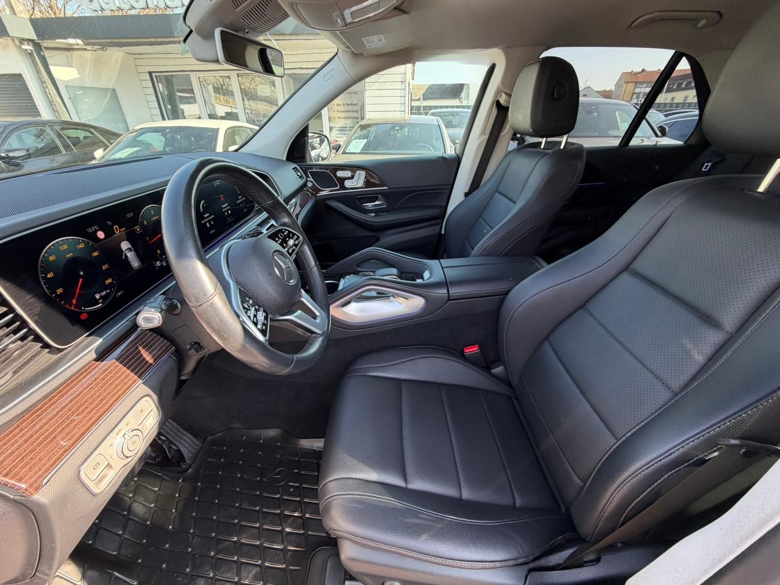 Mercedes-Benz GLE 300 d 4Matic MULTIBEAM MEMORY 360° AMBIENTE foto 8