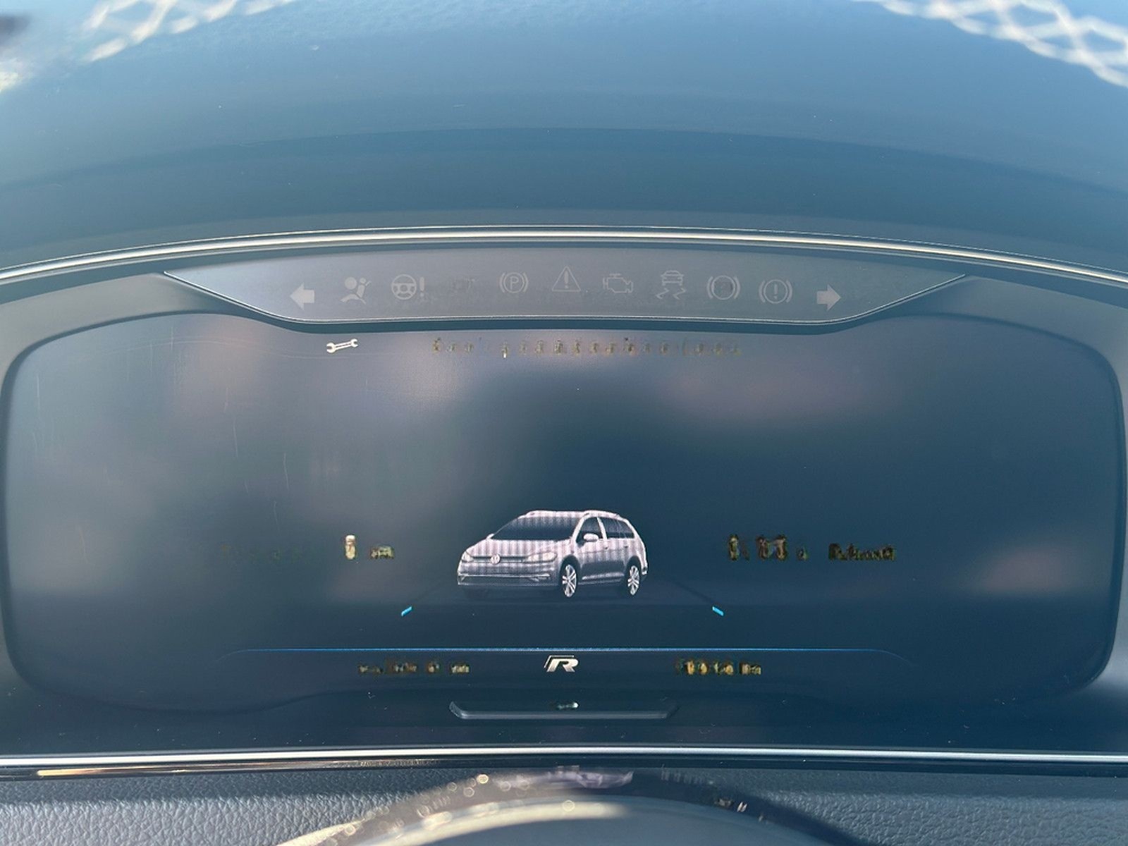 Volkswagen Golf 7 Variant R 4Motion / LED/ DYNAUDIO foto 18