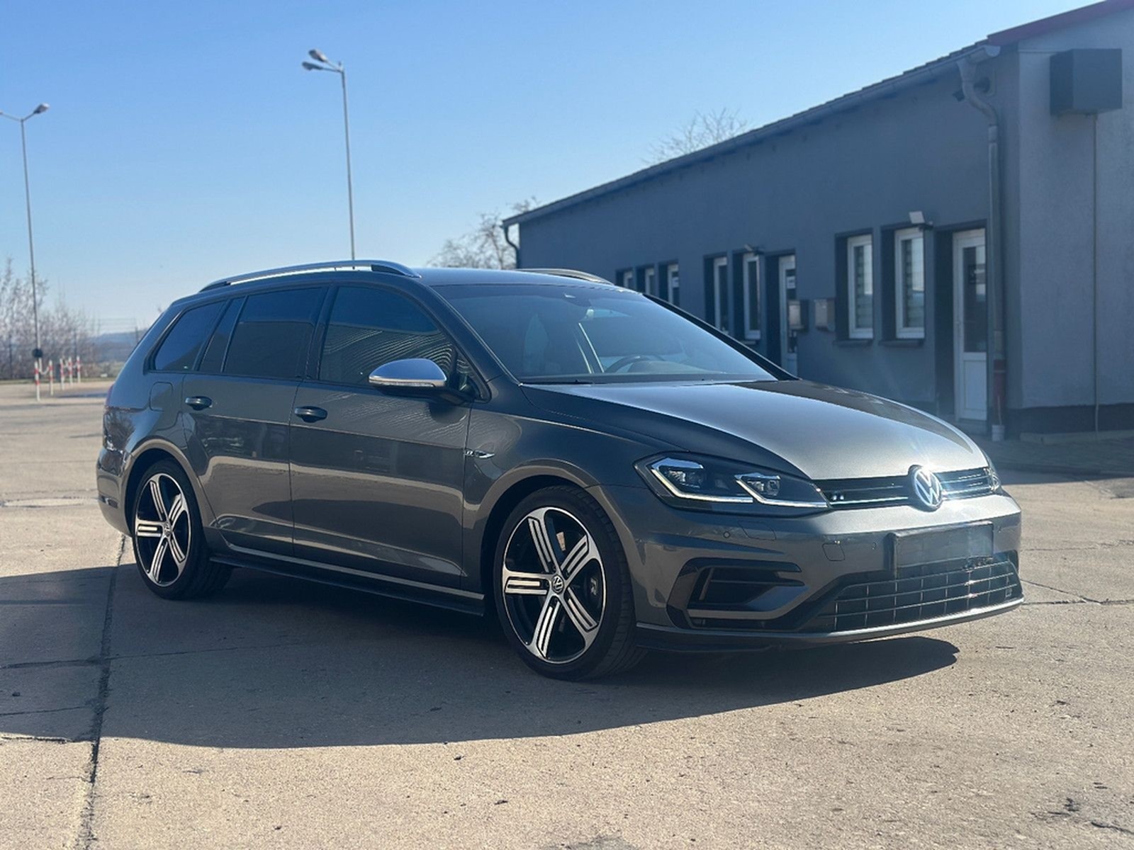 Volkswagen Golf 7 Variant R 4Motion / LED/ DYNAUDIO foto 3