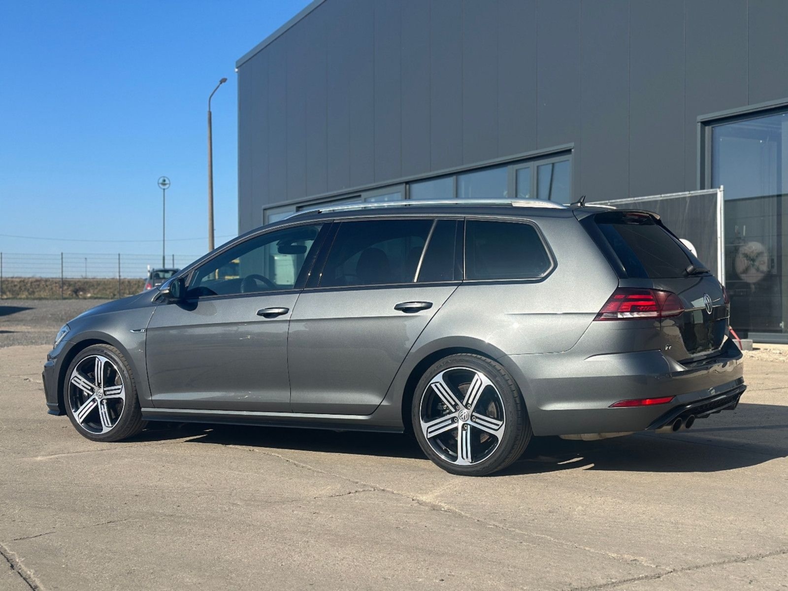 Volkswagen Golf 7 Variant R 4Motion / LED/ DYNAUDIO foto 7