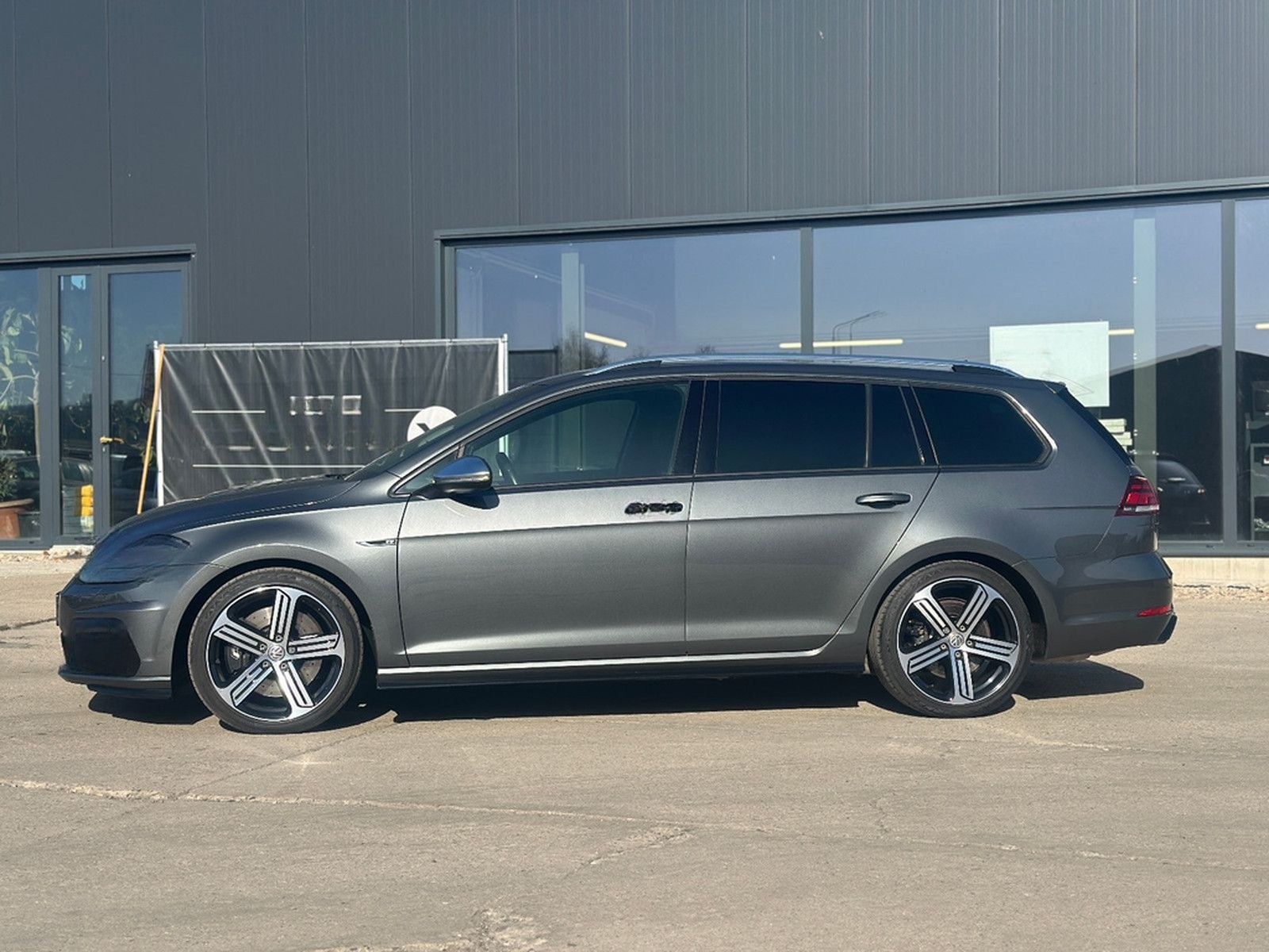 Volkswagen Golf 7 Variant R 4Motion / LED/ DYNAUDIO foto 8