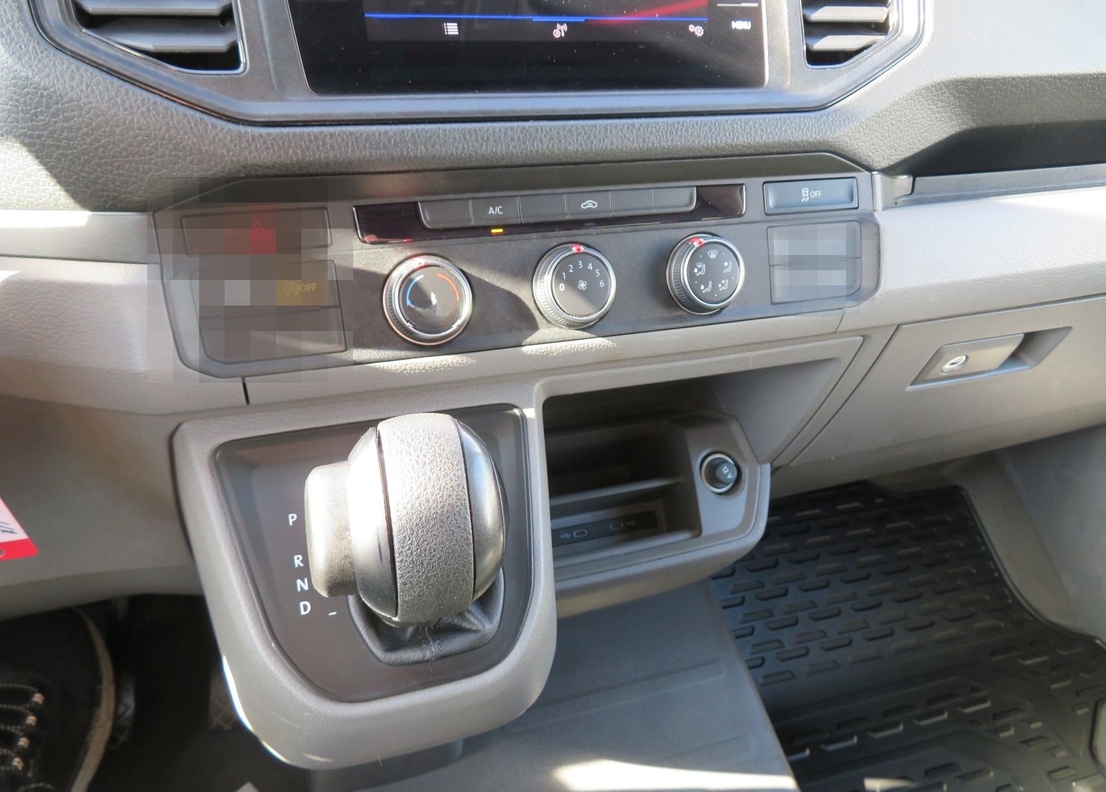 Volkswagen Crafter 35 2.0 TDI Kasten MR HD 4M Ergo Ahk Navi foto 16