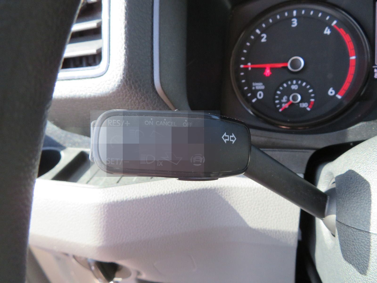 Volkswagen Crafter 35 2.0 TDI Kasten MR HD 4M Ergo Ahk Navi foto 17