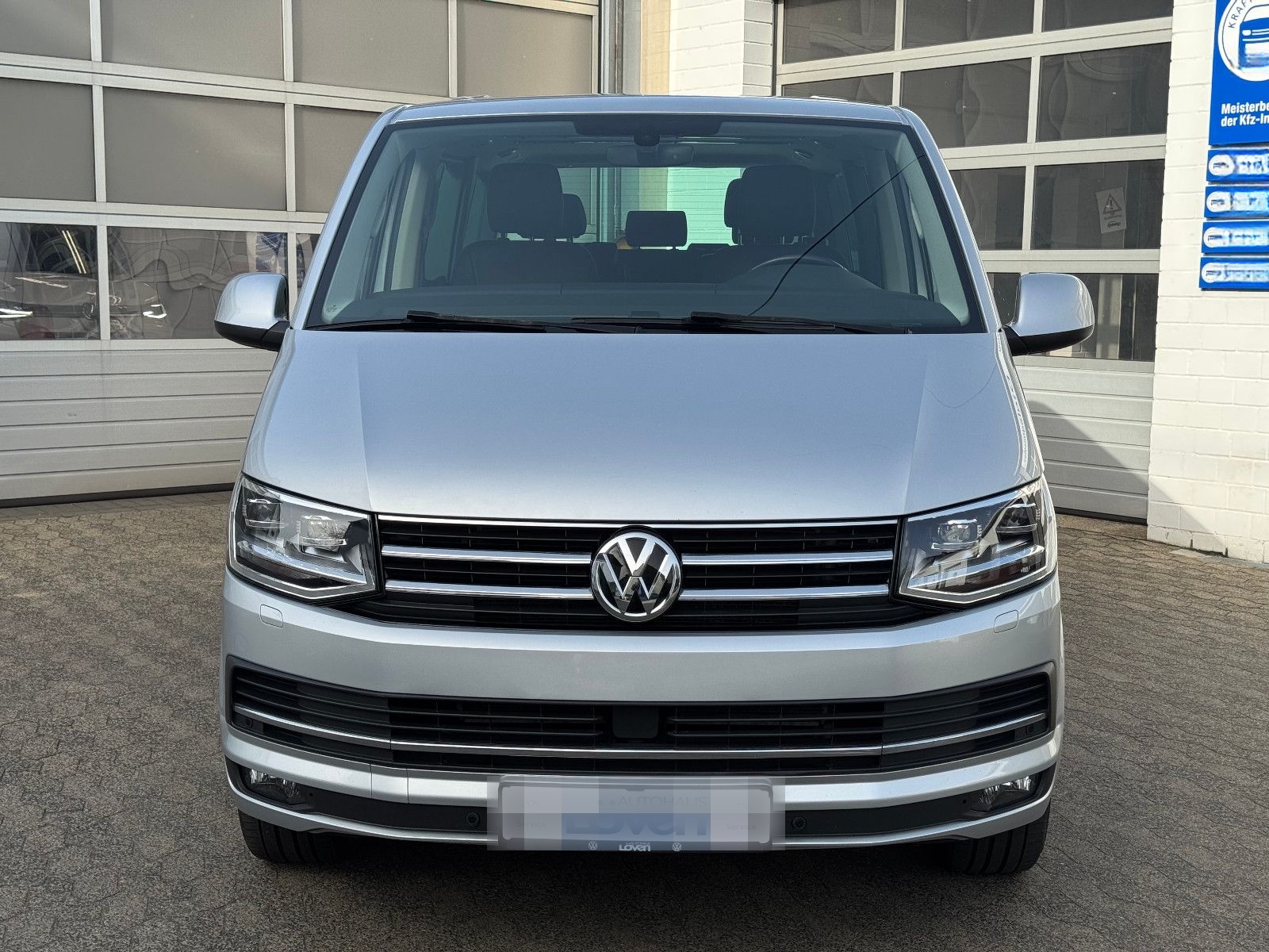 Volkswagen T6 Multivan 2.0 TDI DSG Generation SIX|AHK|Kamer foto 2