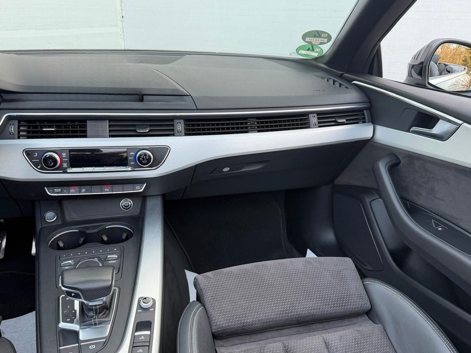 Audi A5 Cabrio S-LINE quattro sport ALCANTARA LED foto 11