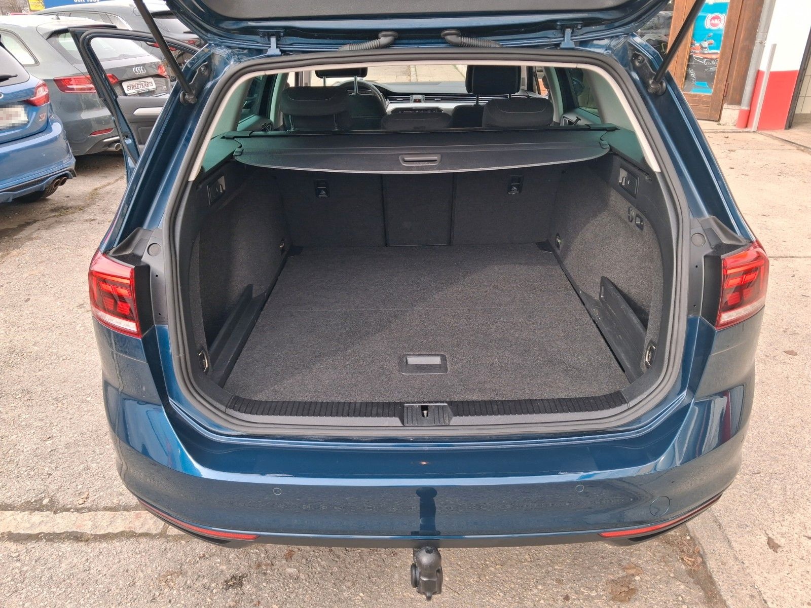 Volkswagen Passat Variant Business LED Kamera AHK Automatik foto 9