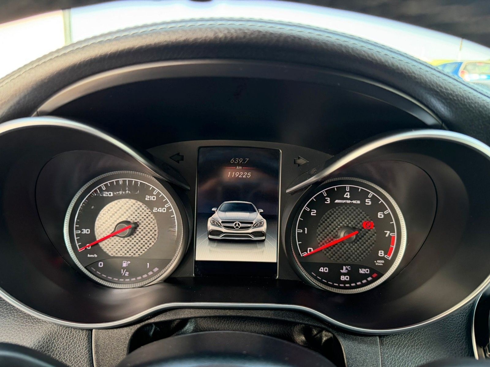 Mercedes-Benz C 63 AMG Coupe CARPLAY / SITZHEIZUNG / GARANTIE foto 13