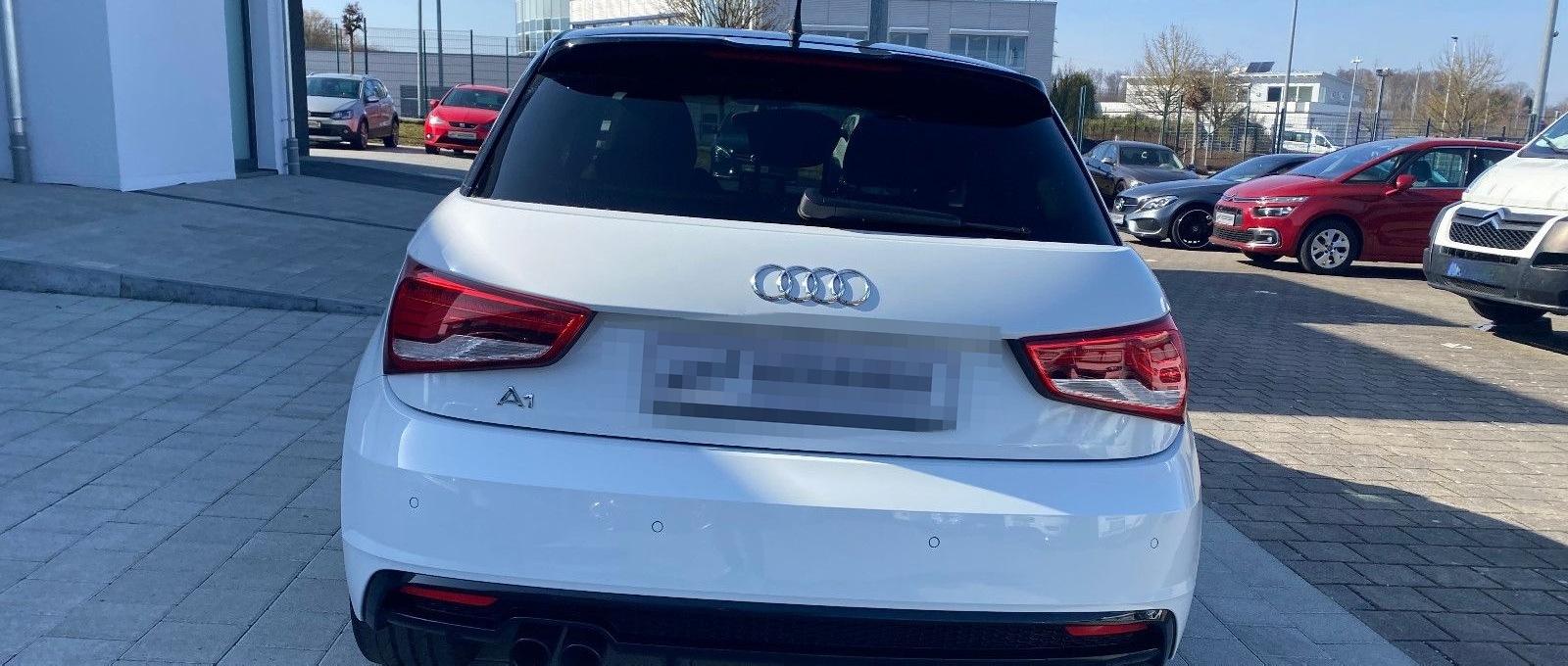 Audi A1 1.4 TFSI S tronic Sportback S-LINE SPORT NAVI foto 6