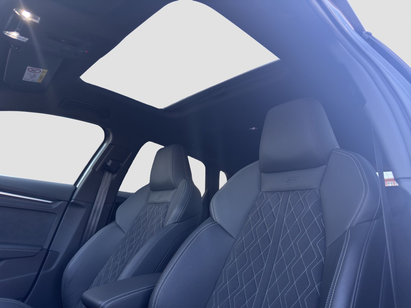 Audi S3 Sportback 2.0 TFSI quattro Matrix B&O Navi Pa foto 9